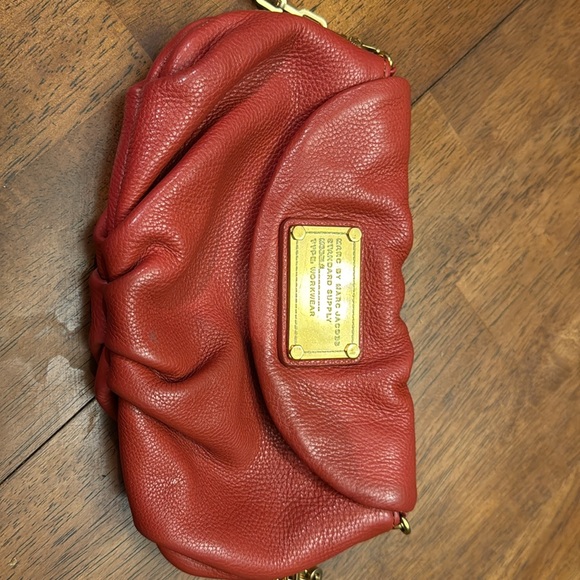 Marc Jacob’s Red Leather Shoulder Bag - Picture 3 of 6